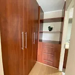Edificio Trizano Depto 2 Ambientes Con Balcon Y Estacionamiento